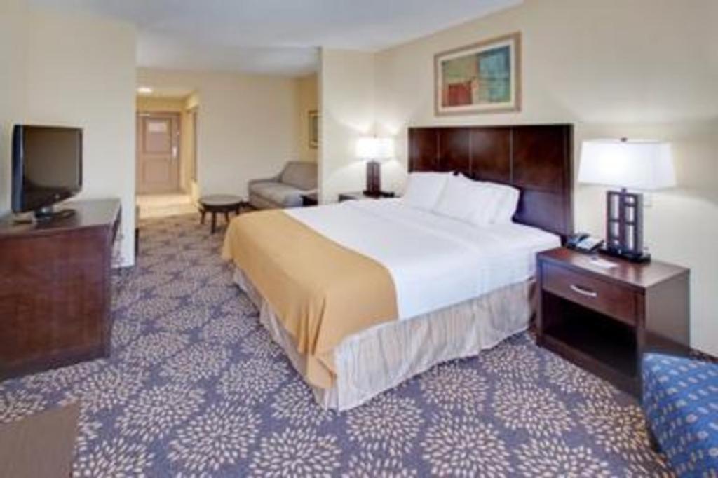 Holiday Inn Express Hotel & Suites Grand Island By Ihg Εξωτερικό φωτογραφία
