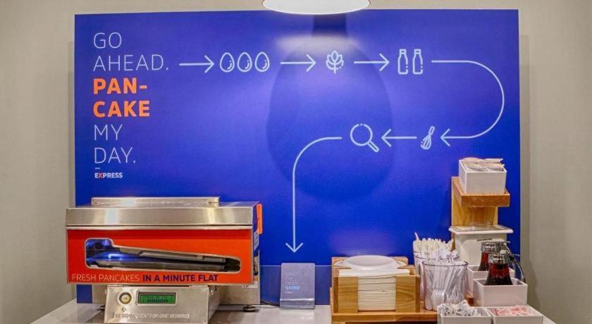 Holiday Inn Express Hotel & Suites Grand Island By Ihg Εξωτερικό φωτογραφία