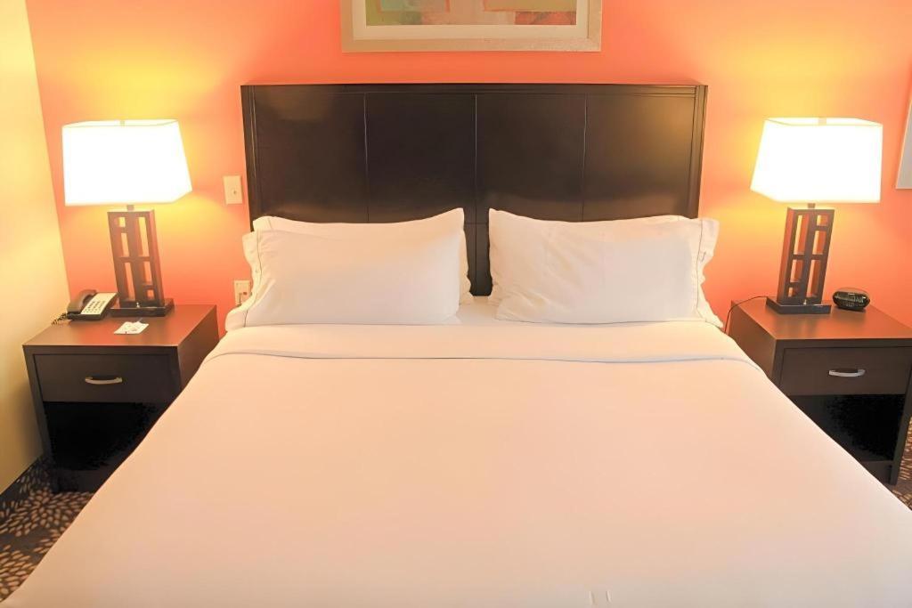 Holiday Inn Express Hotel & Suites Grand Island By Ihg Εξωτερικό φωτογραφία