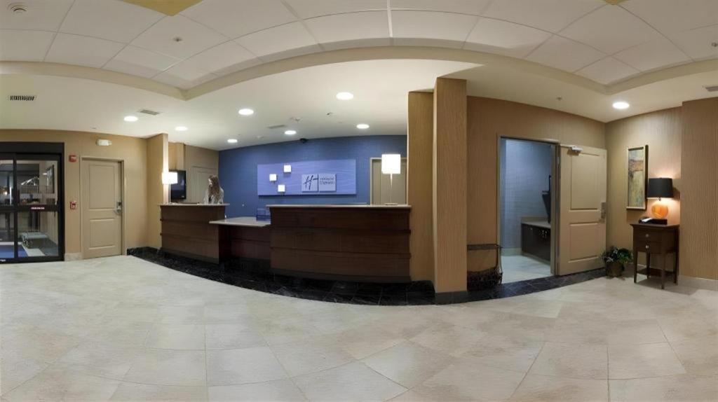 Holiday Inn Express Hotel & Suites Grand Island By Ihg Εξωτερικό φωτογραφία